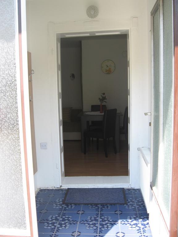 Green Apartment Νόβι Σαντ Εξωτερικό φωτογραφία